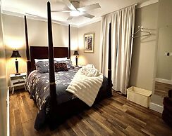 Inn Between the Lakes