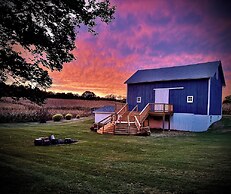 Inn Between the Lakes