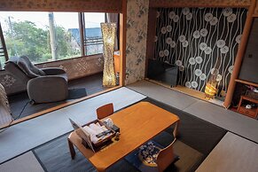 hakonegora guamdog honten