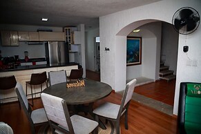 Casa en el centro Cancún cerca mercado 28