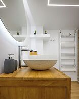 Acropolis Signature Apartment