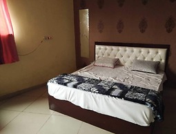 Chappan bhog hotel Hapur