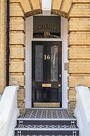 Spacious Central Hove Beach Flat