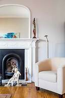 Spacious Central Hove Beach Flat