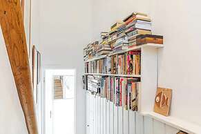 Spacious Central Hove Beach Flat