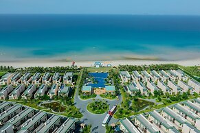 Seascape Villas in Long Beach Cam Ranh