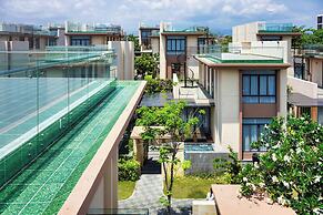 Seascape Villas in Long Beach Cam Ranh