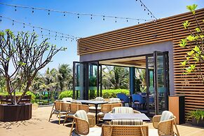 Seascape Villas in Long Beach Cam Ranh