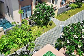 Seascape Villas in Long Beach Cam Ranh