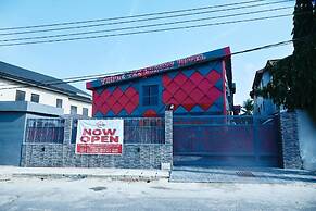 Triple Tee Luxury Hotel