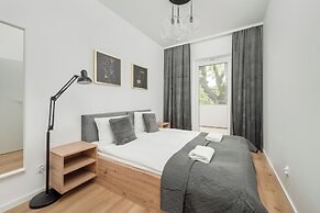 Mieszczańska Apartment by Renters