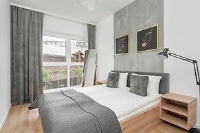Mieszczańska Apartment by Renters