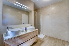 Villa Mare With Private Pool And Garden