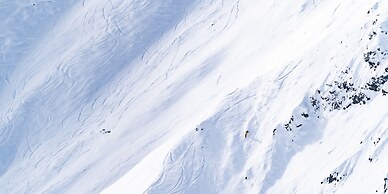 HOTEL LA VIGNE HAKUBA by Onko Chishin