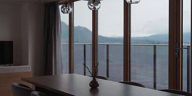 HOTEL LA VIGNE HAKUBA by Onko Chishin