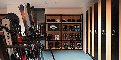 HOTEL LA VIGNE HAKUBA by Onko Chishin