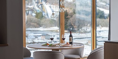 HOTEL LA VIGNE HAKUBA by Onko Chishin