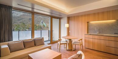 HOTEL LA VIGNE HAKUBA by Onko Chishin