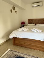 Betül Guest House