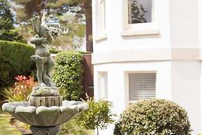 Washington house hotel