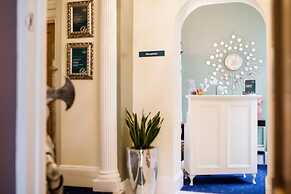 Washington house hotel