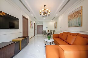 Isabelle Luxury inside Landmark 81 Tower