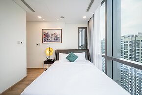 Isabelle Luxury inside Landmark 81 Tower