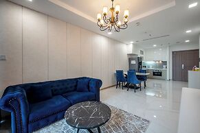 Isabelle Luxury inside Landmark 81 Tower