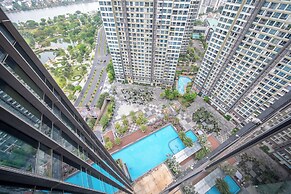 Isabelle Luxury inside Landmark 81 Tower