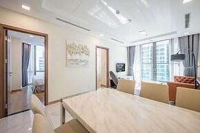 Isabelle Luxury inside Landmark 81 Tower