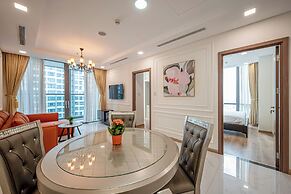 Isabelle Luxury inside Landmark 81 Tower