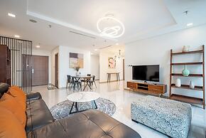 Isabelle Luxury inside Landmark 81 Tower