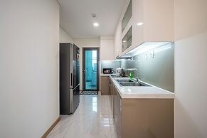 Isabelle Luxury inside Landmark 81 Tower