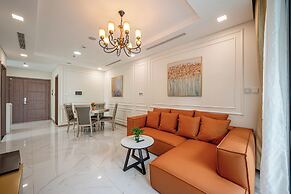 Isabelle Luxury inside Landmark 81 Tower