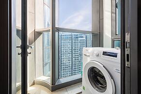 Isabelle Luxury inside Landmark 81 Tower