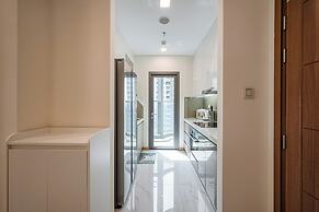 Isabelle Luxury inside Landmark 81 Tower