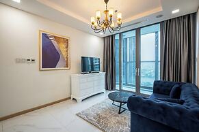 Isabelle Luxury inside Landmark 81 Tower