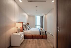 Isabelle Luxury inside Landmark 81 Tower