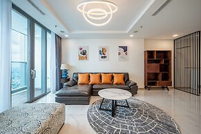 Isabelle Luxury inside Landmark 81 Tower