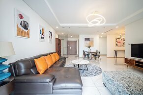 Isabelle Luxury inside Landmark 81 Tower