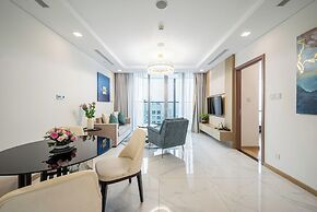 Isabelle Luxury inside Landmark 81 Tower