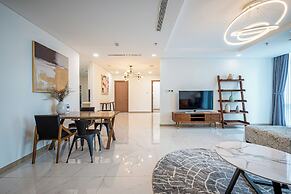 Isabelle Luxury inside Landmark 81 Tower