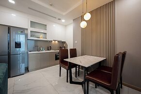 Isabelle Luxury inside Landmark 81 Tower