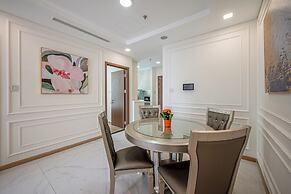 Isabelle Luxury inside Landmark 81 Tower