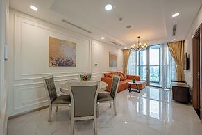 Isabelle Luxury inside Landmark 81 Tower