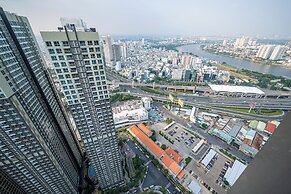 Isabelle Luxury inside Landmark 81 Tower