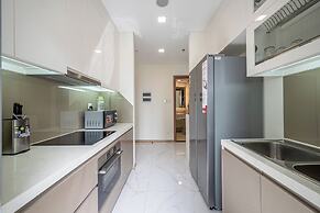 Isabelle Luxury inside Landmark 81 Tower