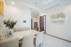 Isabelle Luxury inside Landmark 81 Tower