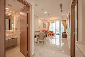 Isabelle Luxury inside Landmark 81 Tower