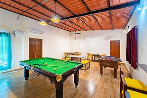 Teak Leaf Gateway Resort